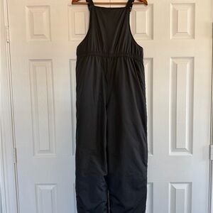 London Fog Two Piece Ski Jacket and Ski bib Classic Black Outerwear